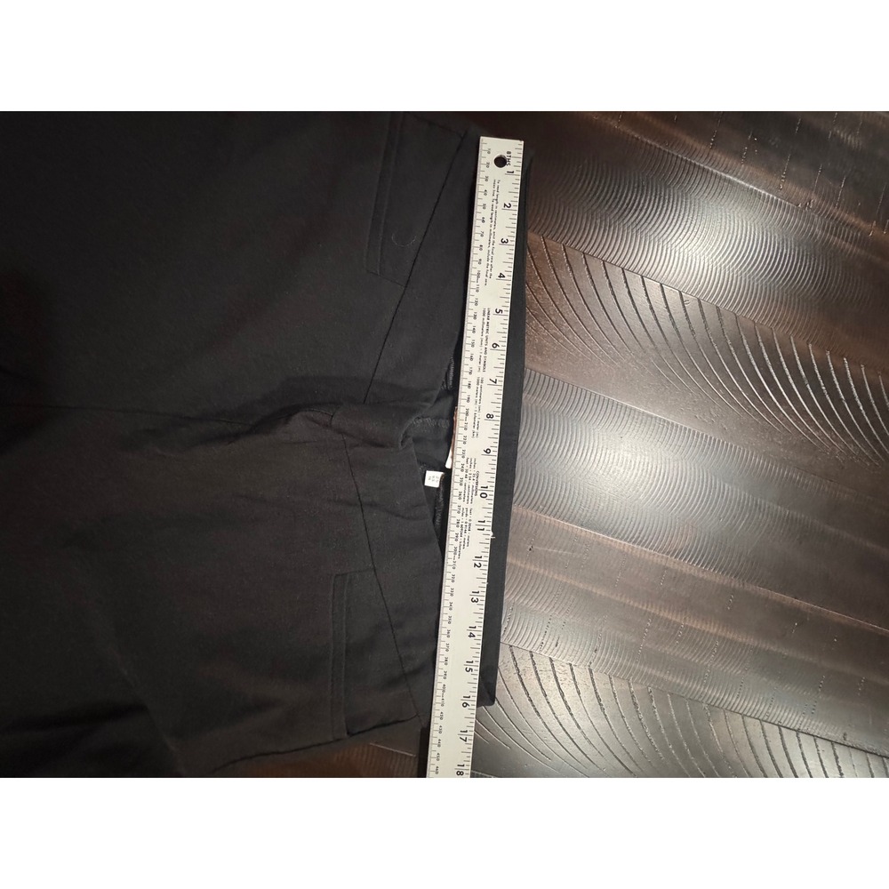Chicos Black Eyelet Trim Cropped Pull On Pants Size 2.5 US 14 Stretch Straight - Picture 4 of 5